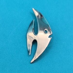 Angelfish Brooch Silver Tone Metal 3.5cm Tall EUC